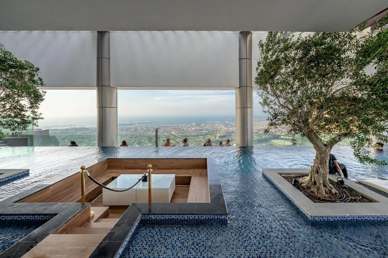 Magical Apartment With Rooftop Pool & Burj Khalifa View ドバイ
